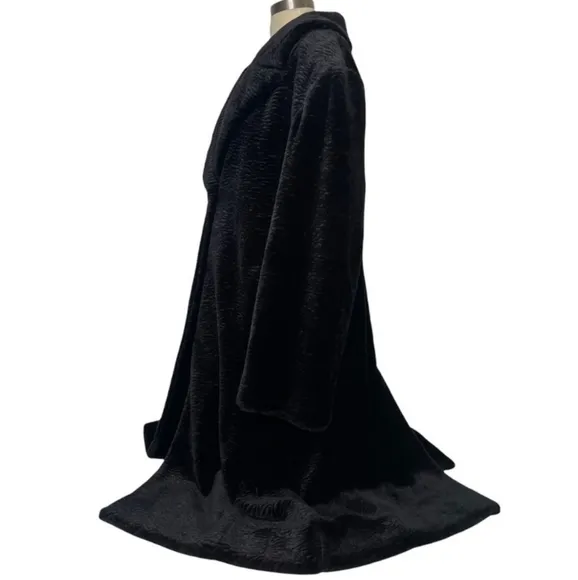 Gorgeous Luxury Fur Coat Full Long Length Soft High Quality Faux Fur Size XL