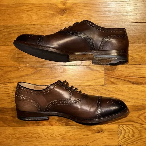 Gucci - Cap Toe Dress Shoes - Men’s Size 7 (US) - Brown