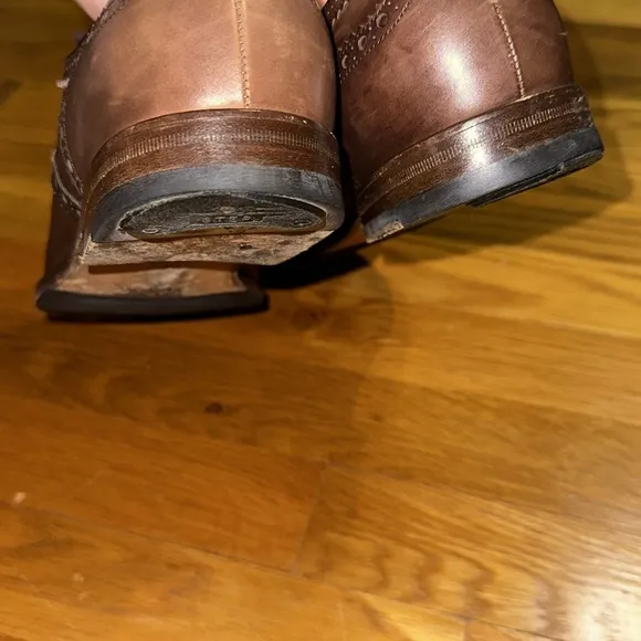 Gucci - Cap Toe Dress Shoes - Men’s Size 7 (US) - Brown