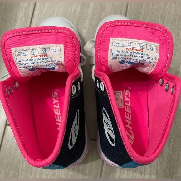 Heelys Youth NWOT Veloz Denim Rainbow Wheeled Shoes