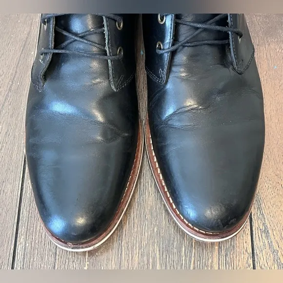 Helm Black Leather Chukka Boots Mens size 8
