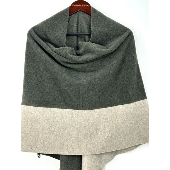 Henriette Steffensen Copenhagen Women Fleece Cape Poncho Green Gray One Size R