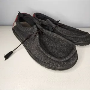 Hey Dude Wally Wool Men's Size 11 Black Slip On Casual Shoes Nordic Pattern Heel