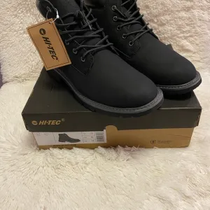 Hi-Tec Men's Black Boots