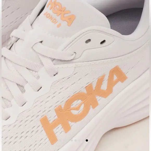 HOKA Bondi 8 sneakers women size 8 White / Cantaloupe New Season Women$171