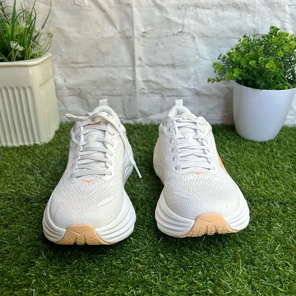 HOKA Bondi 8 sneakers women size 8 White / Cantaloupe New Season Women$171