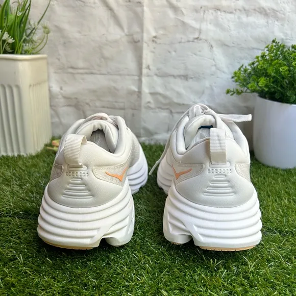 HOKA Bondi 8 sneakers women size 8 White / Cantaloupe New Season Women$171