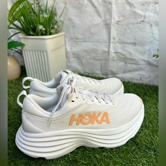HOKA Bondi 8 sneakers women size 8 White / Cantaloupe New Season Women$171
