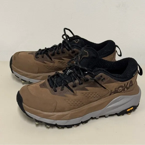 HOKA Kaha Low GTX Sneakers wm Sz 7 like new with ice gripping cleats,removable