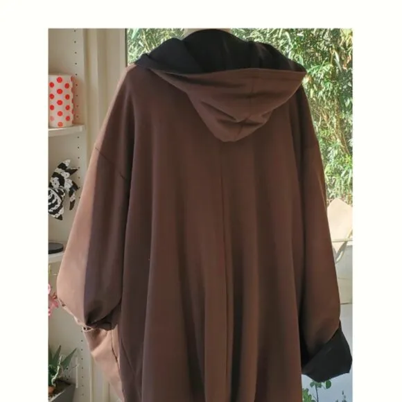 Hooded swing coat