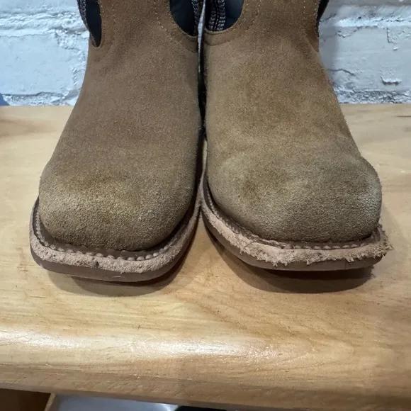 Horse Power Boots Boys Horse Power Kids Sawdust Roughout Cutter Toe Size 1 Tan