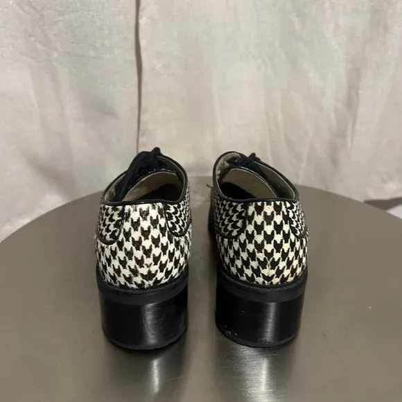 Houndstooth Patterned oxford Shoes