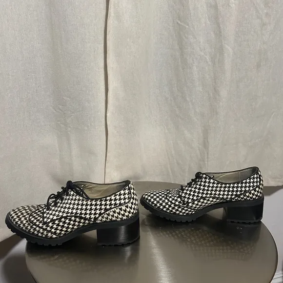 Houndstooth Patterned oxford Shoes