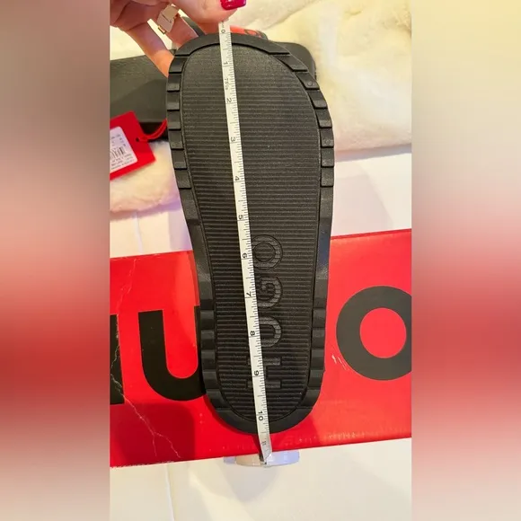 Hugo Boss Men’s Red Logo Slip-On Slides - Size US 6/ EU 39 - New in Box
