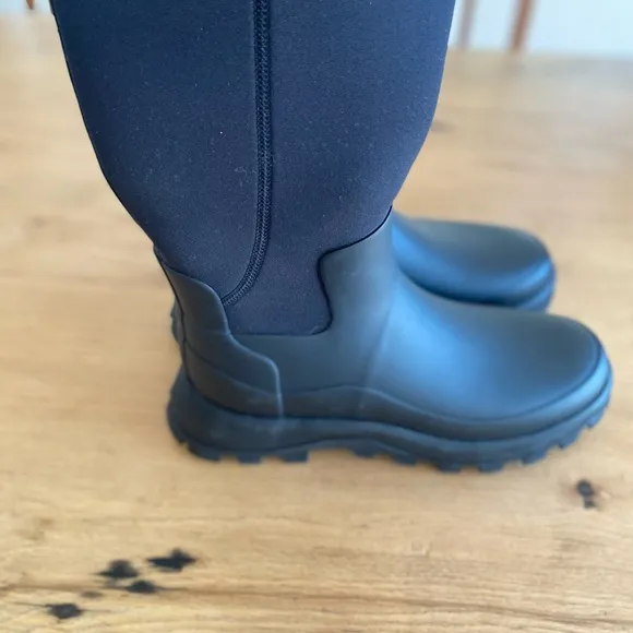 Hunter Tall‎ City Explorer Knee High Lug Sole Boot Black Neoprene Women’s…