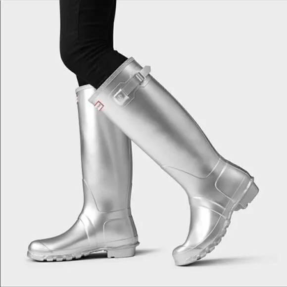 Hunter Metallic Silver Tall Rain Boots Size 5