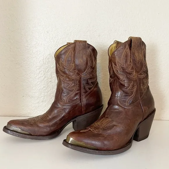 Idyllwind by Miranda Lambert Western Booties - Size 6