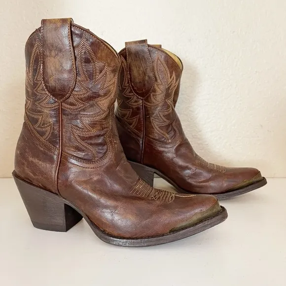 Idyllwind by Miranda Lambert Western Booties - Size 6