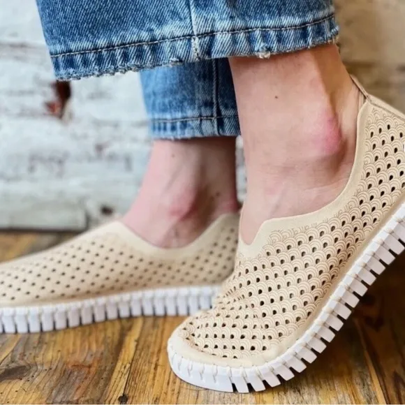 Ilse Jacobsen Slip-On Shoes