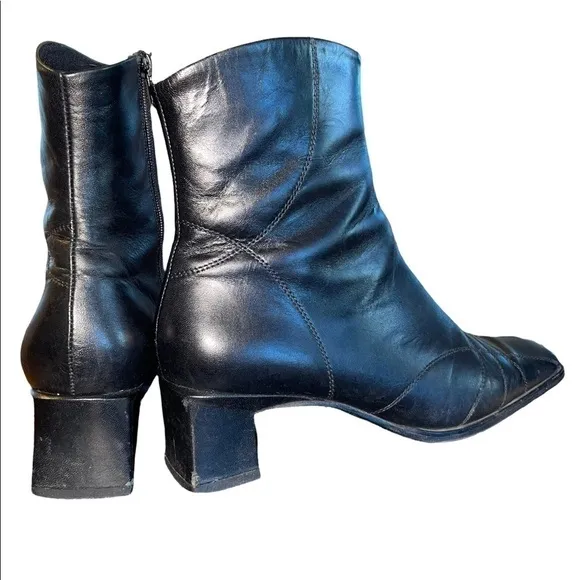 IOB -Peter Kaiser Black Caprillo Square toed boots. Size 8.5 GUC