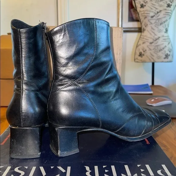 IOB -Peter Kaiser Black Caprillo Square toed boots. Size 8.5 GUC