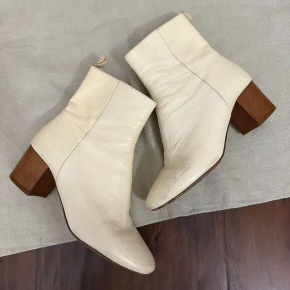 ISABEL MARANT Étoile Deyis Ankle Boots in Off-White Buffalo Leather