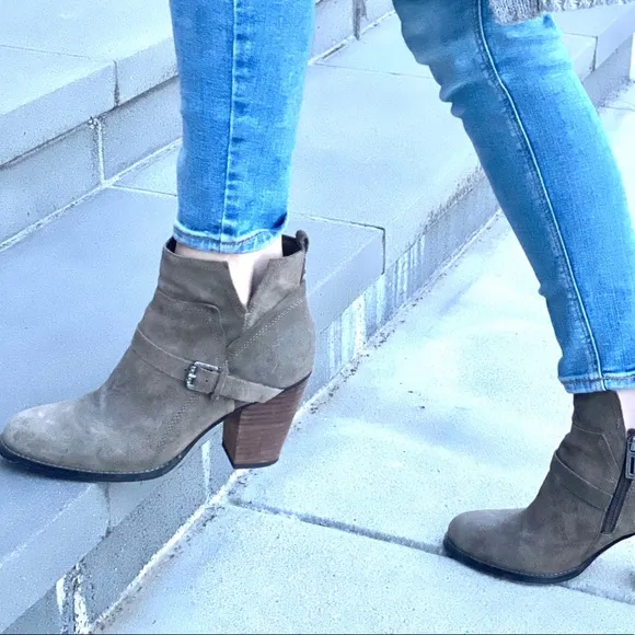 IVANKA trump FRANKLY ankle boots booties khaki green suede leather chunky heels