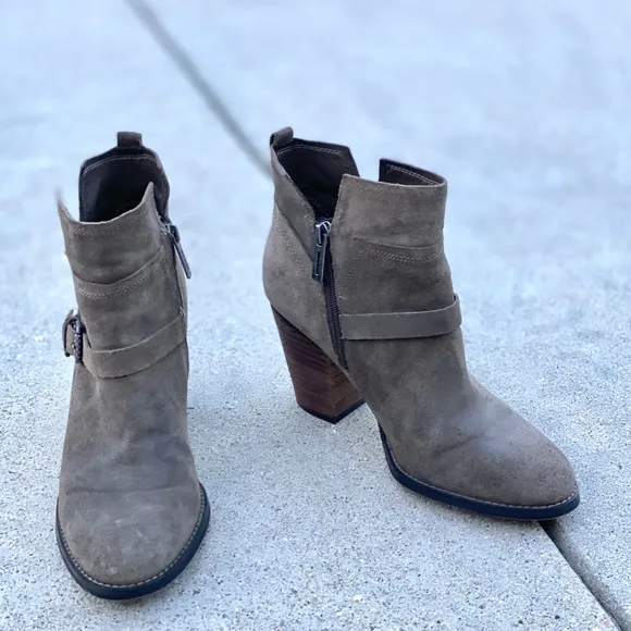 IVANKA trump FRANKLY ankle boots booties khaki green suede leather chunky heels