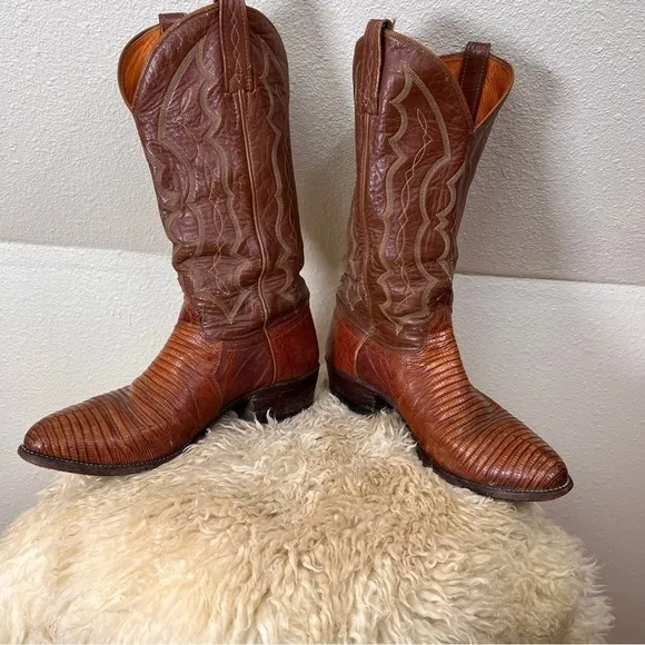 J CHISHOLM All Leather Western Cowboy Boots. Google lens identified as armadillo