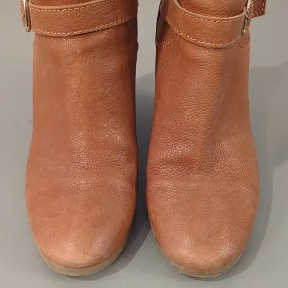 J Crew Emmett Tan Wedge Ankle Booties Made in Brazil 🤎 size 8