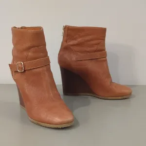J Crew Emmett Tan Wedge Ankle Booties Made in Brazil 🤎 size 8