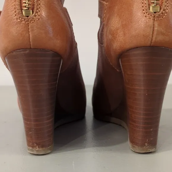 J Crew Emmett Tan Wedge Ankle Booties Made in Brazil 🤎 size 8