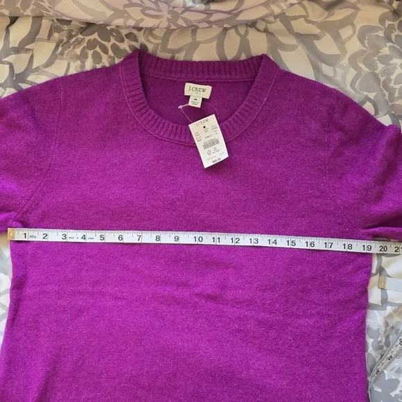 J. CREW FACTORY Sweater Pink/Purple Medium Soft Long-Sleeve Crew Neck Women's