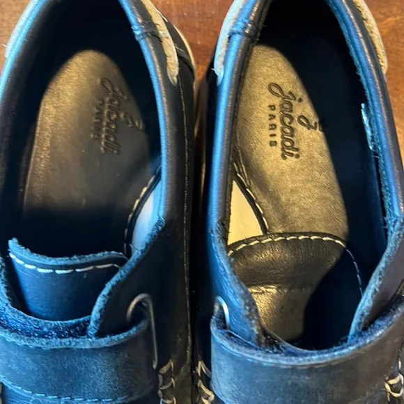 Jacadi blue leather Velcro boat shoes with white rubber sole size 31