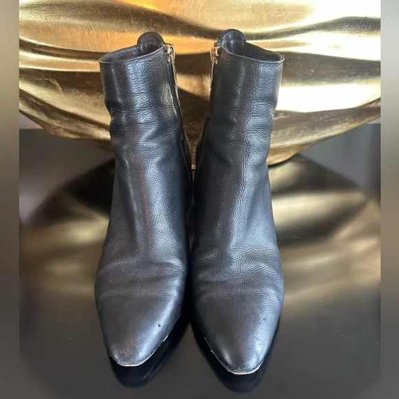 Jimmy Choo Elegant Black Leather Ankle Boots- WS3