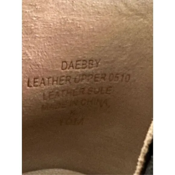 Joan &amp; David Daebby Brown Patent Ankle Boots Women’s Size 10