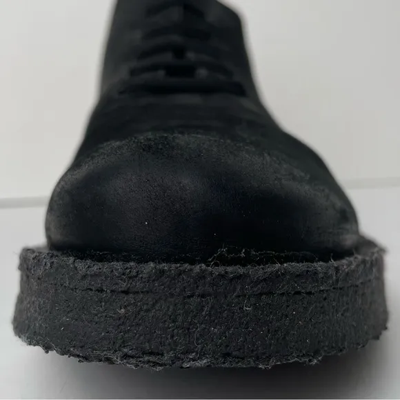 John Fluevog Black Coquihalla Crepe Sole Chukka Shoes Women’s 7