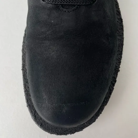 John Fluevog Black Coquihalla Crepe Sole Chukka Shoes Women’s 7