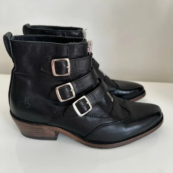 John Fluevog Women’s Jett Black Silver Triple Buckle Leather Boots Size 9