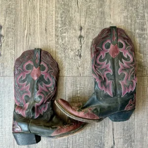 Johnny Ringo Women’s Leather Pink Accent Western Boots