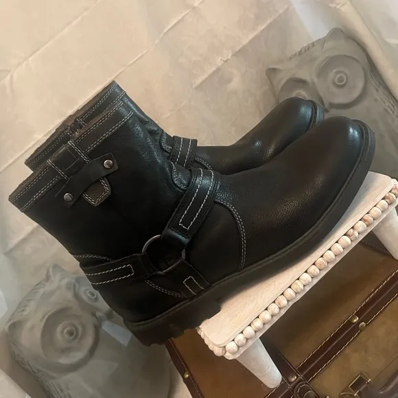 Johnston &amp; Murphy Lombard Harness Boots