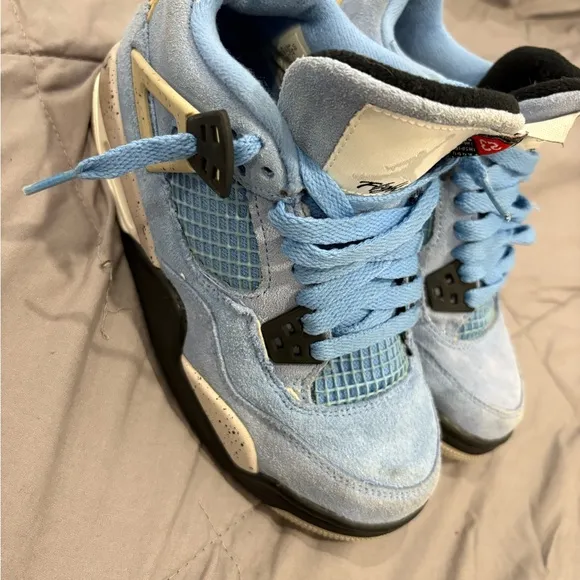Jordan 4 University Blue sneakers
