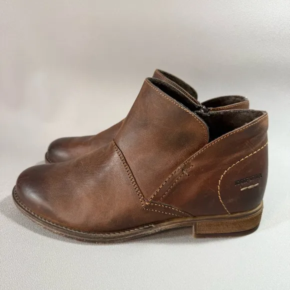 Josef Seibel Sienna 81 Distressed Brown Leather Zip Up Ankle Boots EU39