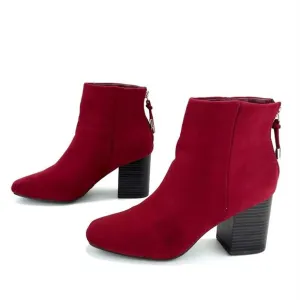 JOURNEE COLLECTION TRU COMFORT FOAM RED FAUX SUEDE ROUND TOE BLOCK HEEL BOOTIE🆕