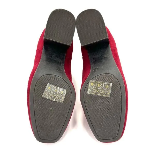 JOURNEE COLLECTION TRU COMFORT FOAM RED FAUX SUEDE ROUND TOE BLOCK HEEL BOOTIE🆕
