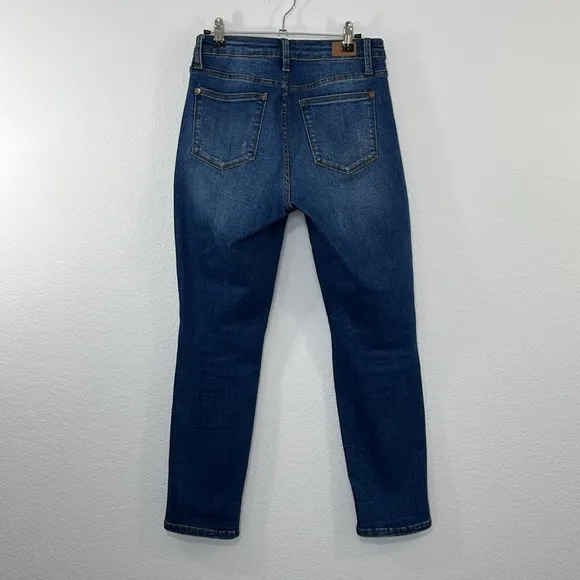 Judy Blue Boyfriend Thermal Patch Mid-Rise Jeans size 5/27 Style: 88306