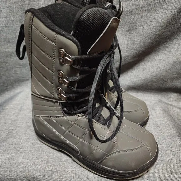 Junior Size 6 BFD Gray 100gm Thinsulate Snowboard Boots