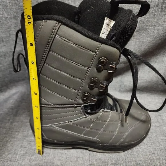 Junior Size 6 BFD Gray 100gm Thinsulate Snowboard Boots