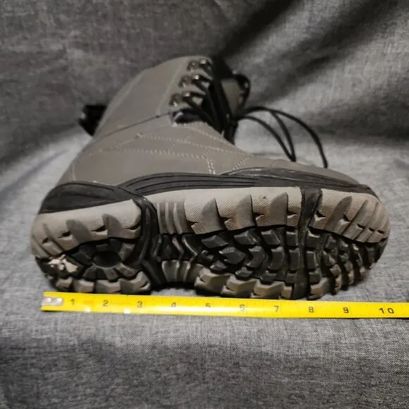 Junior Size 6 BFD Gray 100gm Thinsulate Snowboard Boots