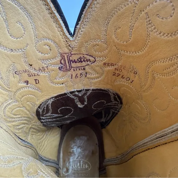 Justin Brown Leather Cowboy Boots Western Vintage 1651 Men’s size 9D Snip Toe